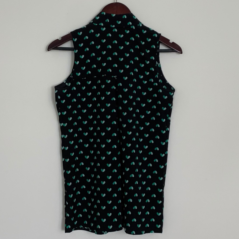 Green & White Hearts Sleeveless Button Top - Picture 2 of 11